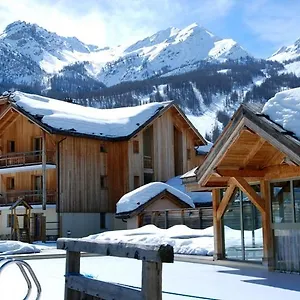 chalet-apartment-monetier.fr-provencehotel.com/